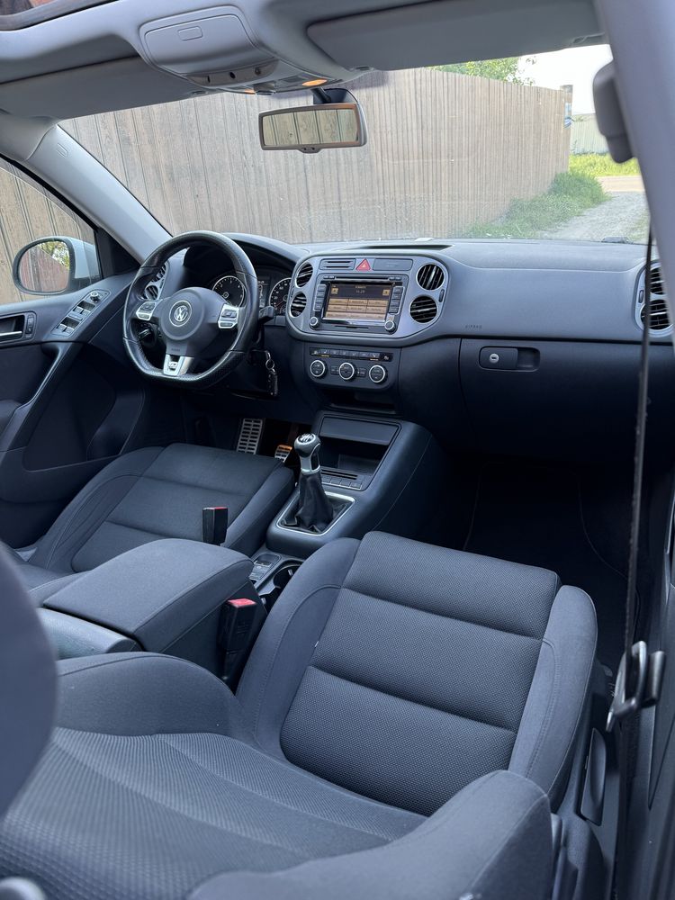 Vw Tiguan 2011 R-Line 2.0 Tdi 170 cp 4x4 Euro 5 IMPECABIL