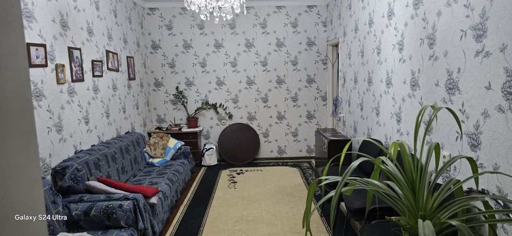 4-ёх комнатная квартира. Ориентир крестик, корзинка Тузель