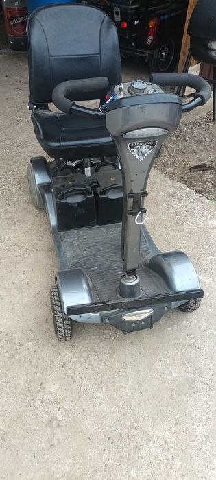 Scuter elecric pt persoane cu dizabilitati sterling nefunctional