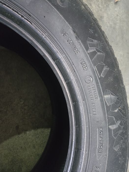 2x 215 65 16 iarna Semperit
