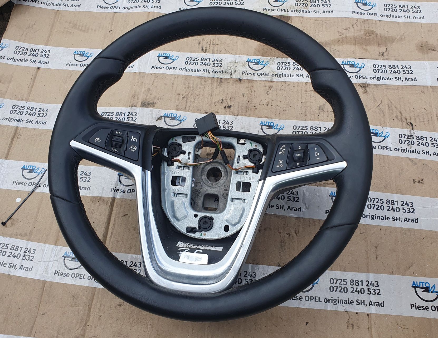 Volan sport piele cu comenzi Opel Zafira C