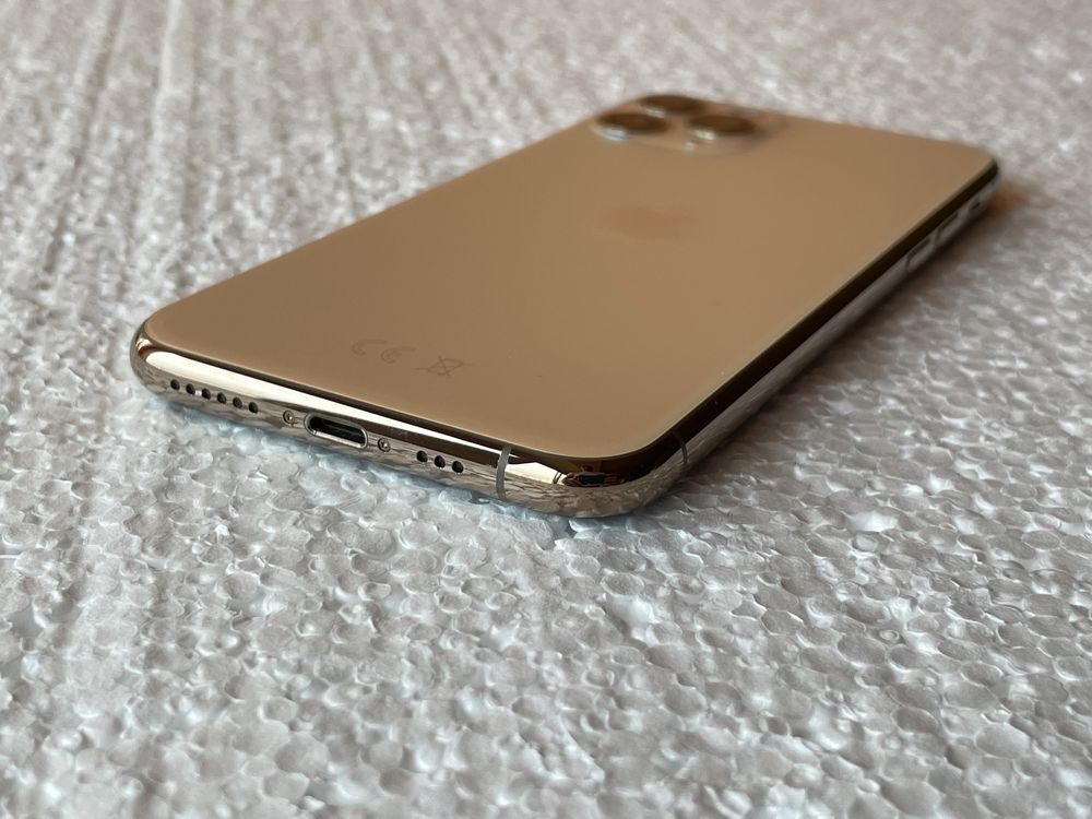 iPhone 11 PRO 256Gb Gold Neverlocked 92% viata bateriei