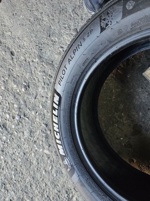 2 anvelope iarna 225 60 18 Michelin Runflat 2020