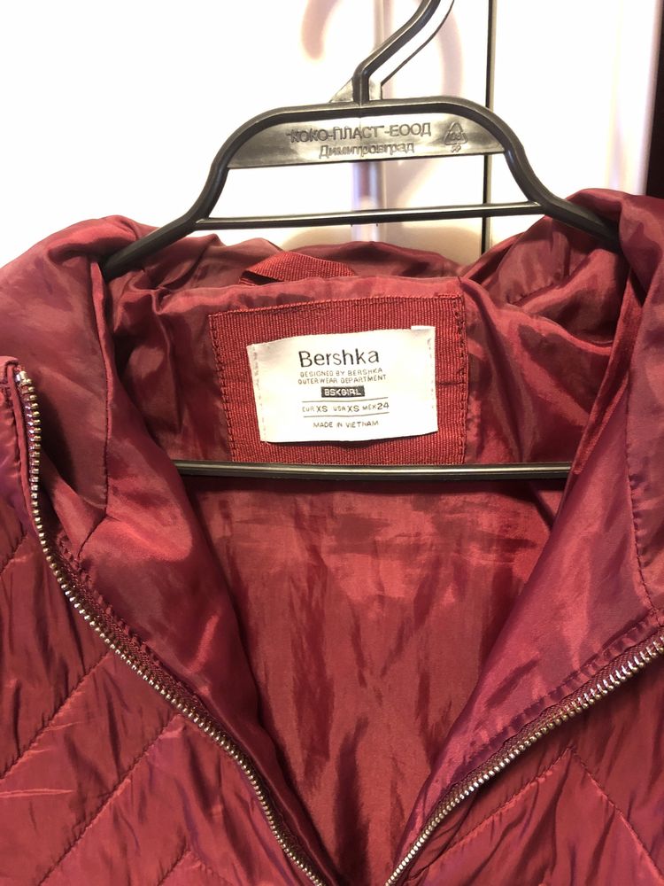 Дамско яке Bershka