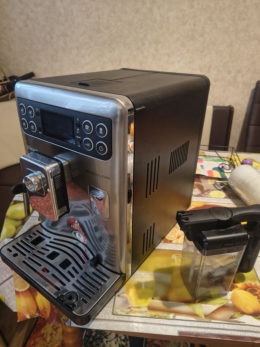 Кафеавтомат Saeco Exprelia EVO