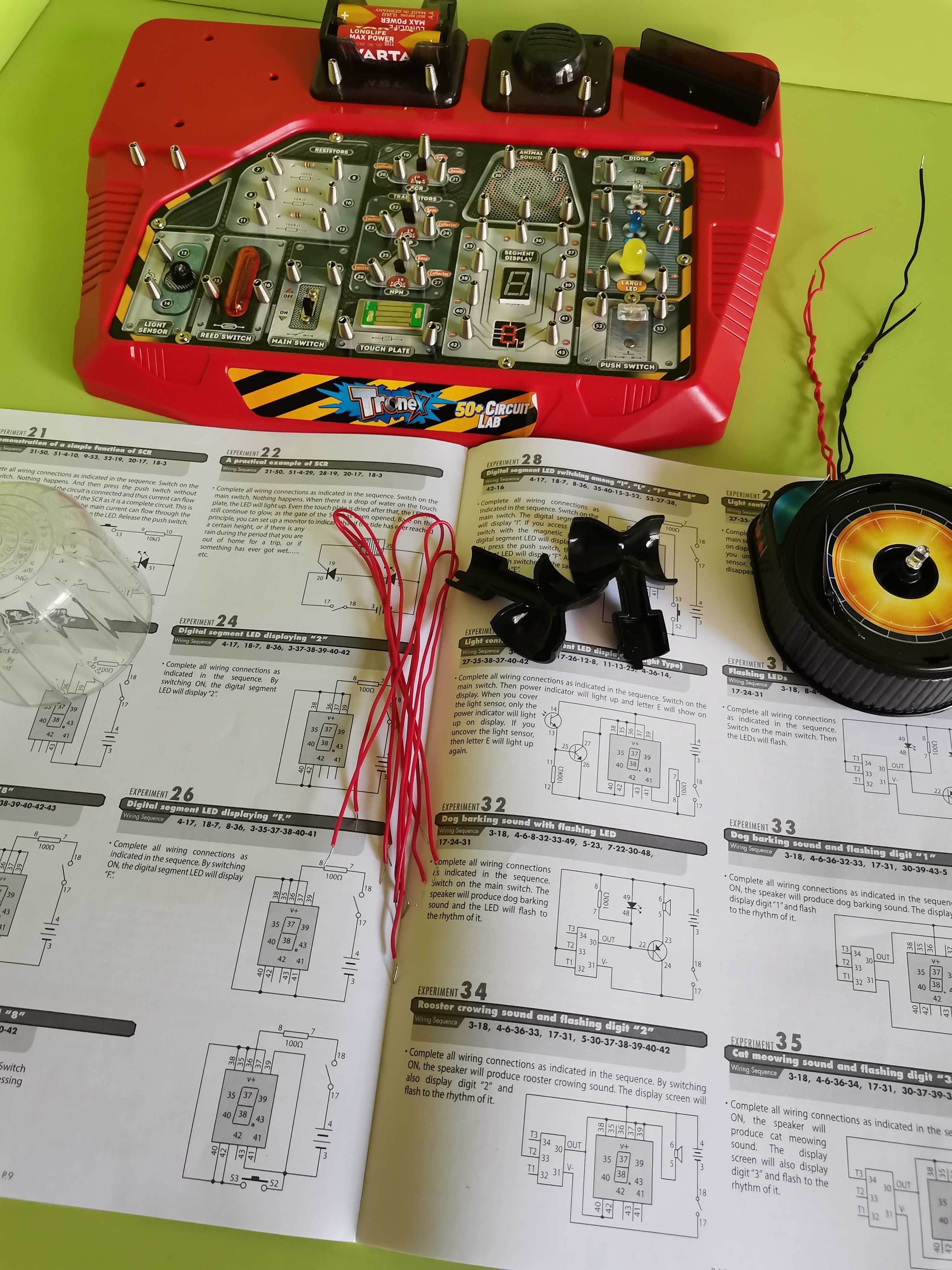 Joc de electronică. Kit educativ pentru pasionații de electricitate.