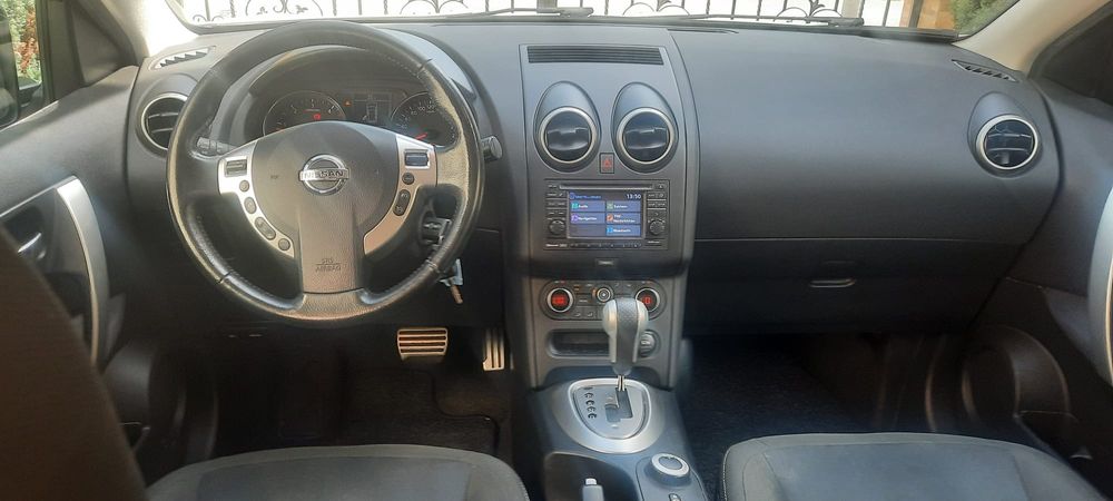 Nissan Qashqai 2.0dci,automata,4x4,,panoramic,camera 360",impecabila