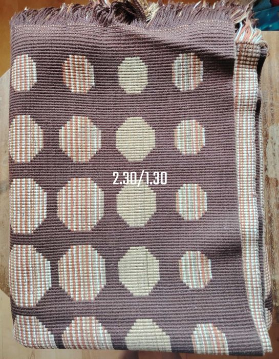 Използван килим запазен