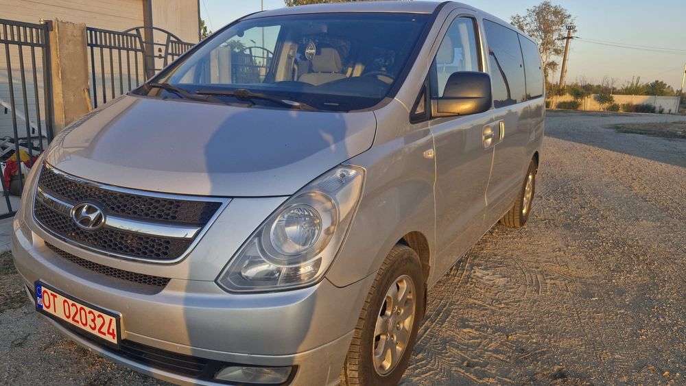 Vand Hyundai H1 7+1 locuri