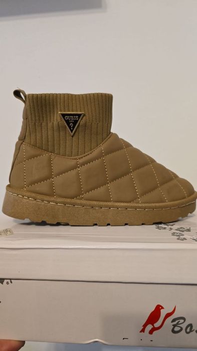 Ugg damă diferite modele