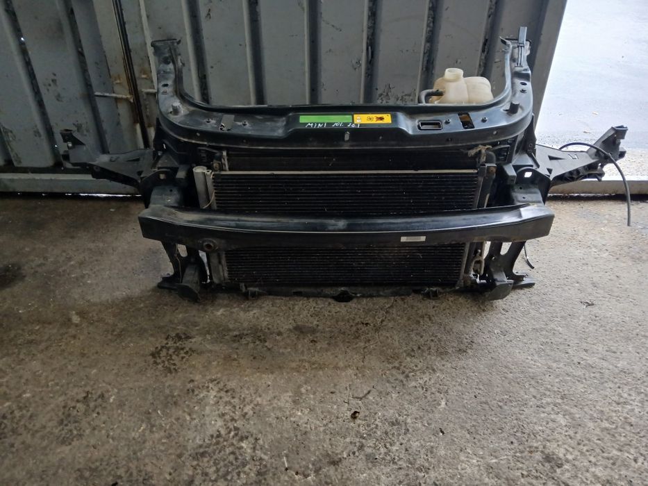 Маска Mini Cooper