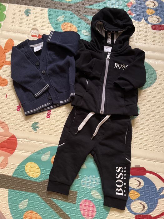 Set Hugo Boss pentru băieți – 6 luni (trening + cardigan)