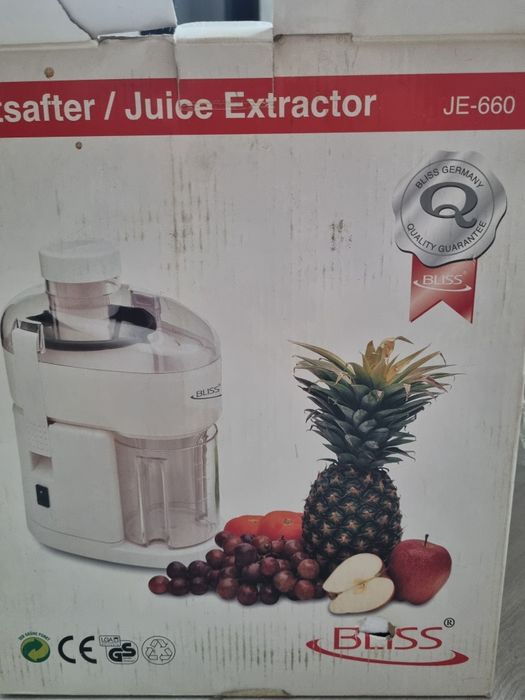 Соковыжималка электрическая