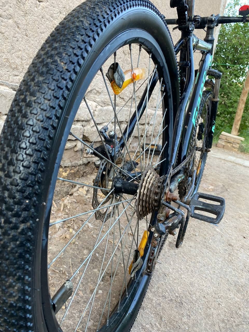 Velosiped sotiladi!