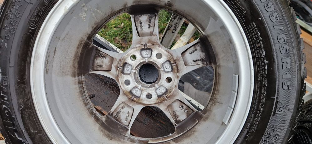 Jante originale Volkswagen. Audi. Skoda 5 x 112 R15