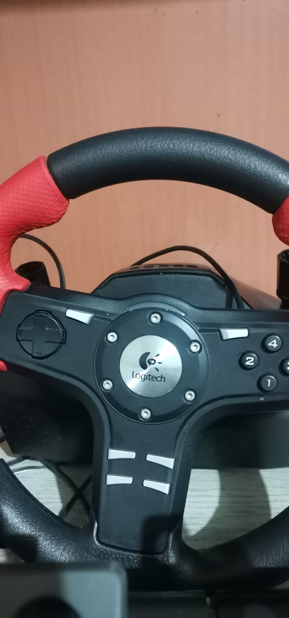 Волан с педали Logitech formula force ex