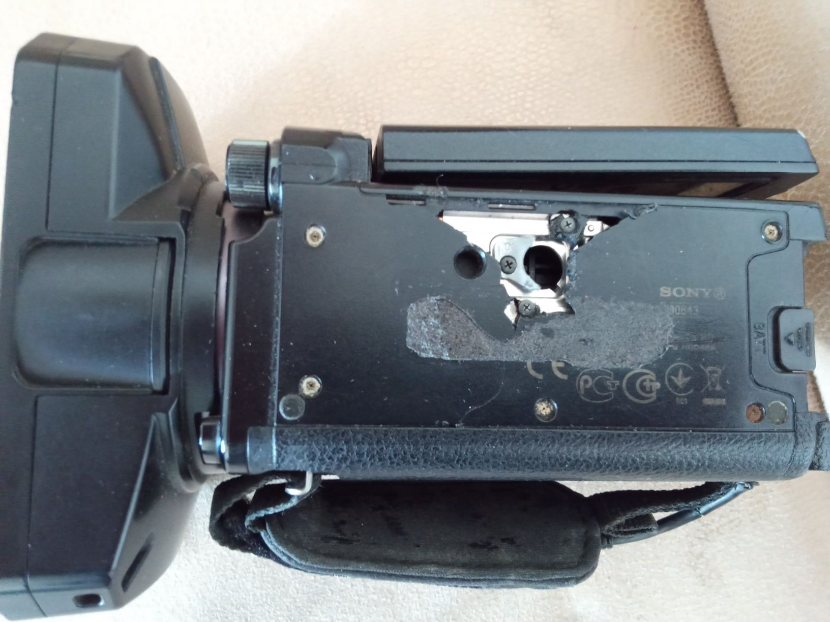 Видеокамера Sony HDR-CX740