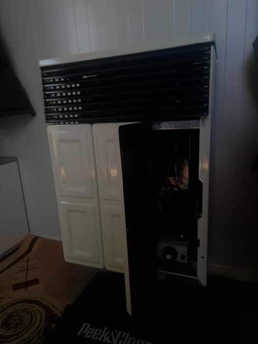 Vand convector pe gaz cu tiraj fortat, 2kw.