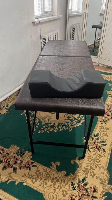 Кушетка для наращивания ресниц