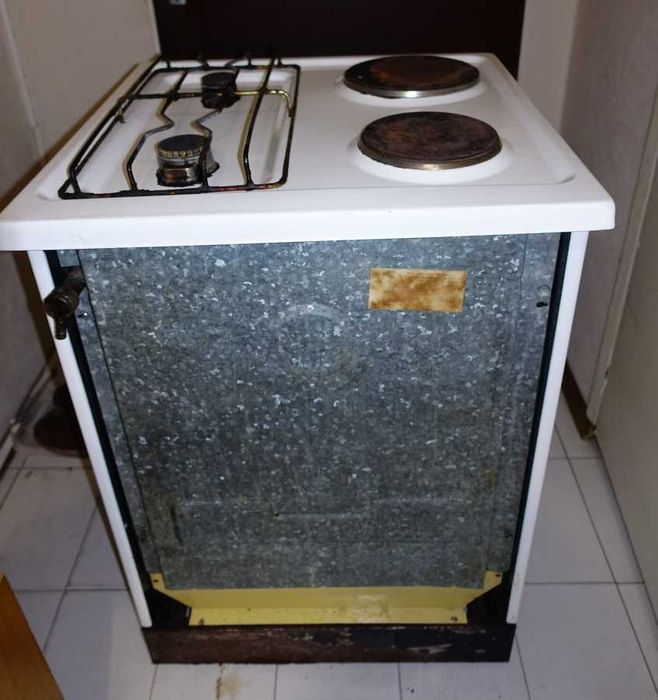 Готварска печка на ток и газ