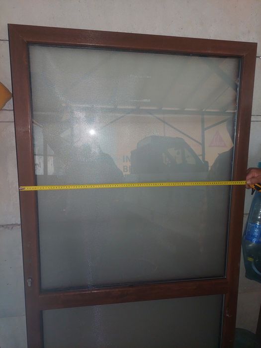 Vând ușă termopan