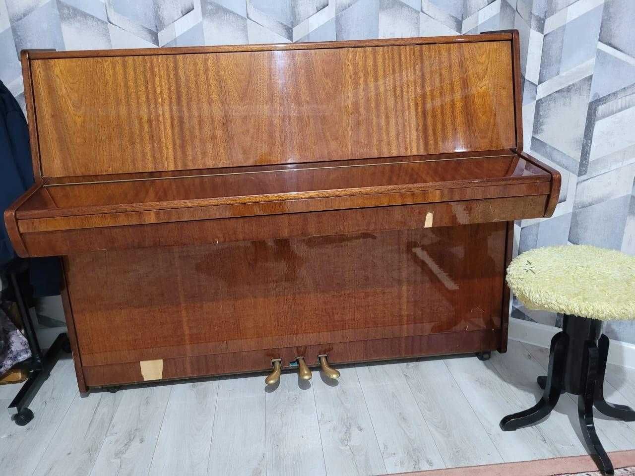 фортепиано в хорошем состоянии