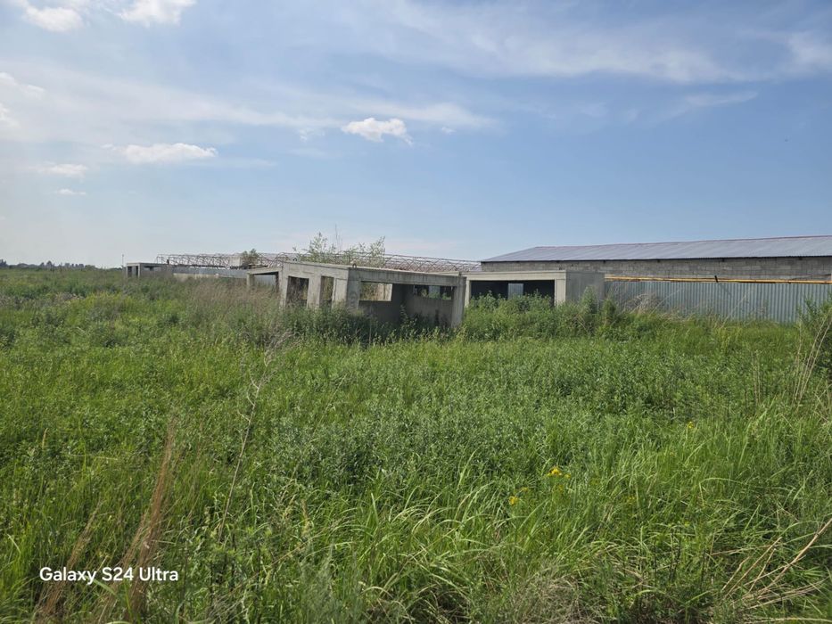 Продам участок 1.8 га