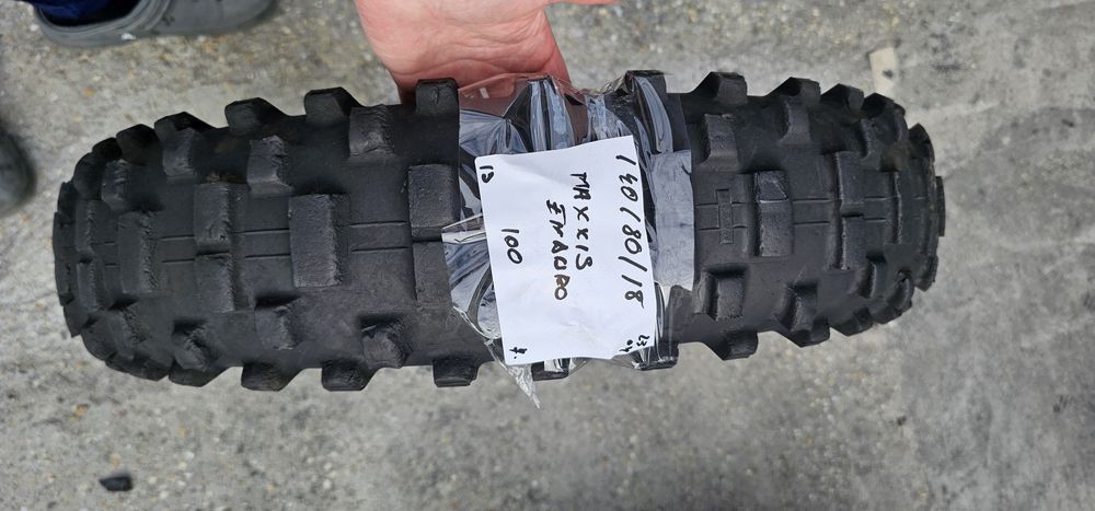 140 80 R 18 Maxxis Enduro