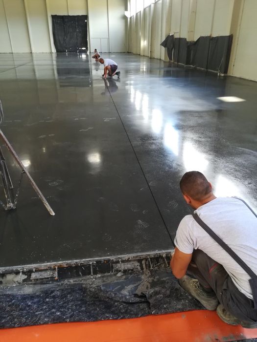 Шлайфан Бетон , Ресан, Щампован