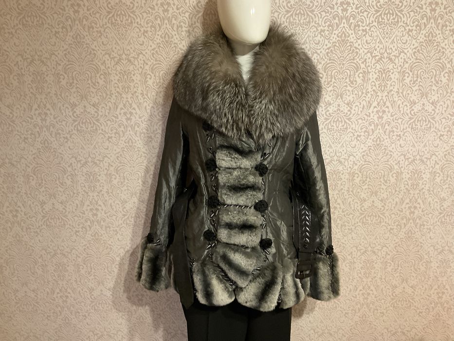 Женская куртка Италия