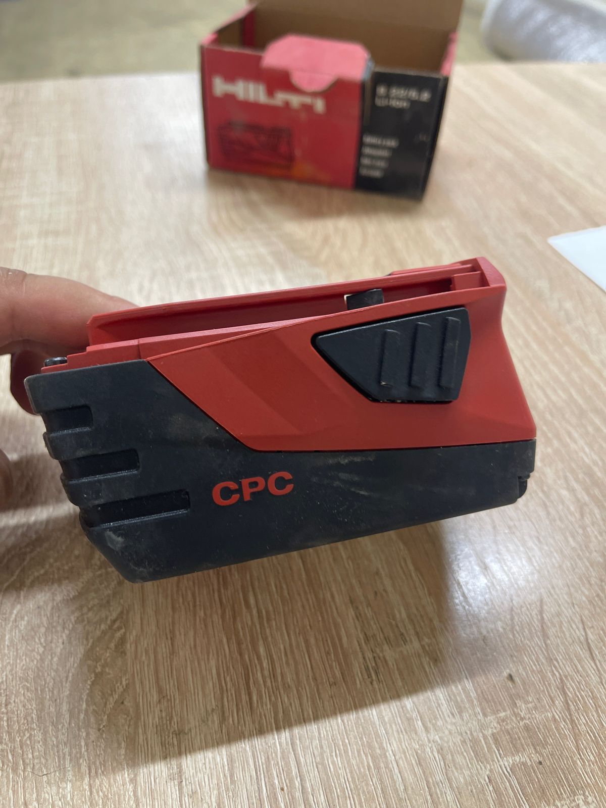 Аккумулятор сатылады HILTI