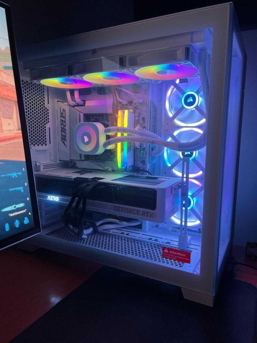 Pc gaming Core i7 14700k cu amd 7900xt , ssd 2 tb nou