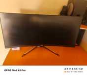 Vând monitor gaming