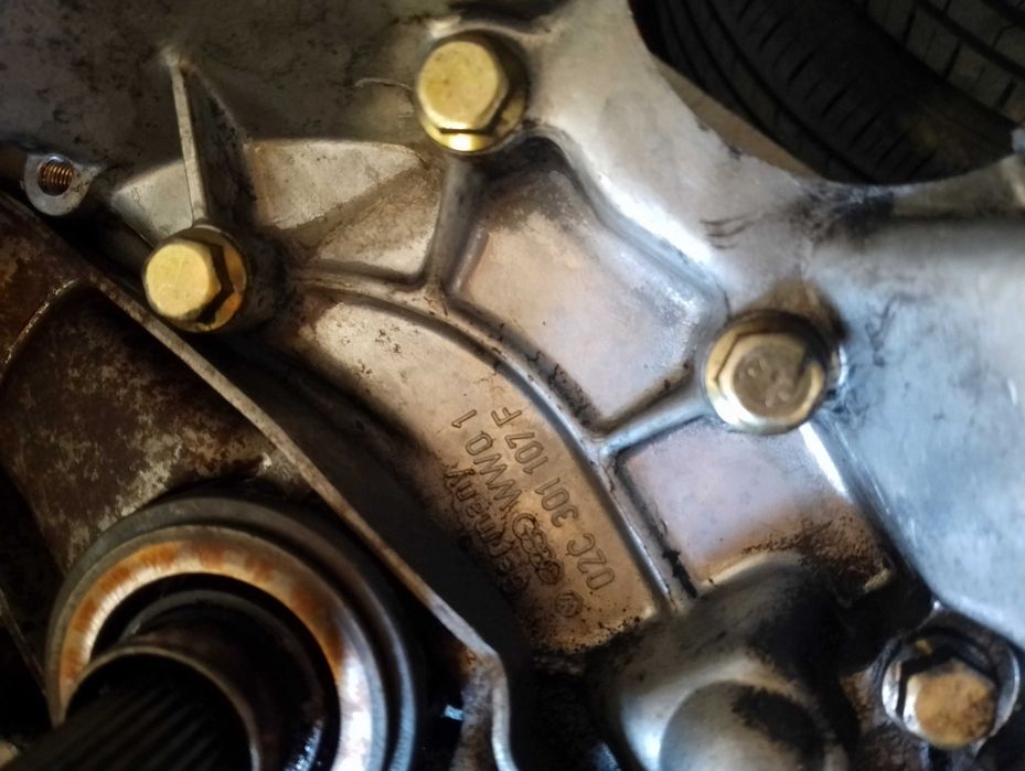 Голф 3 синхро, 1.8 бензин