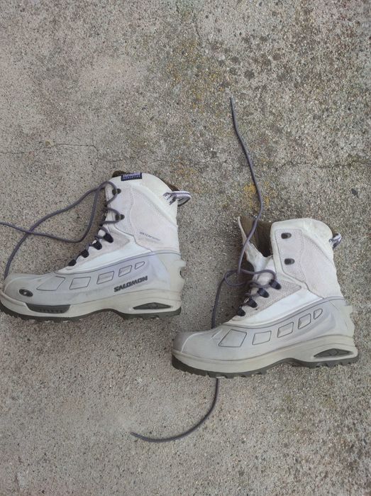 Дамски зимни обувки Salomon Thinsulate