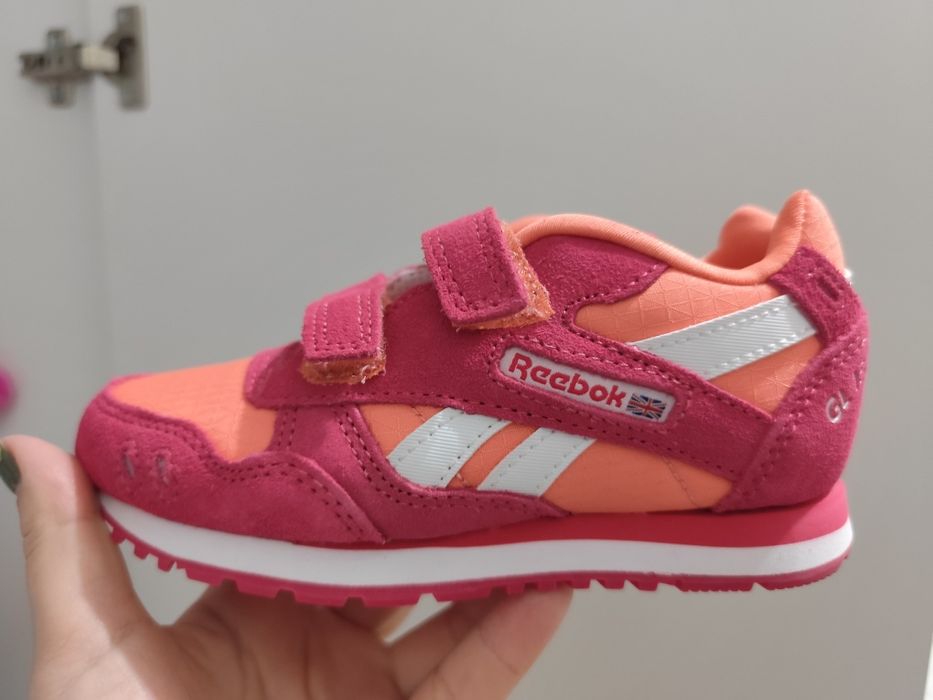 Новая детская обувь Reebok