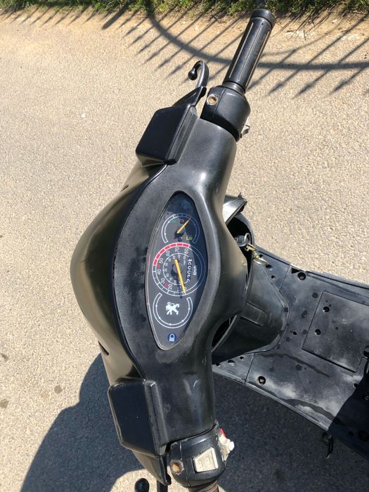 Scuter 49 cmc      .