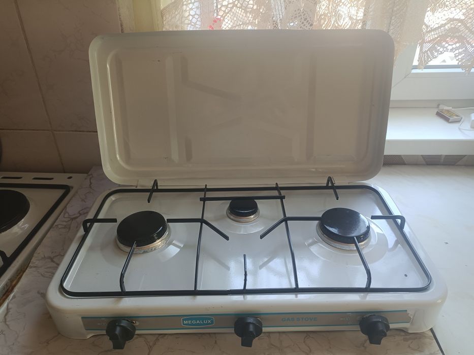 Продается газовая плита настольная