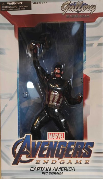 колекционерска фигура Diamond Select Marvel Avengers - Captain America