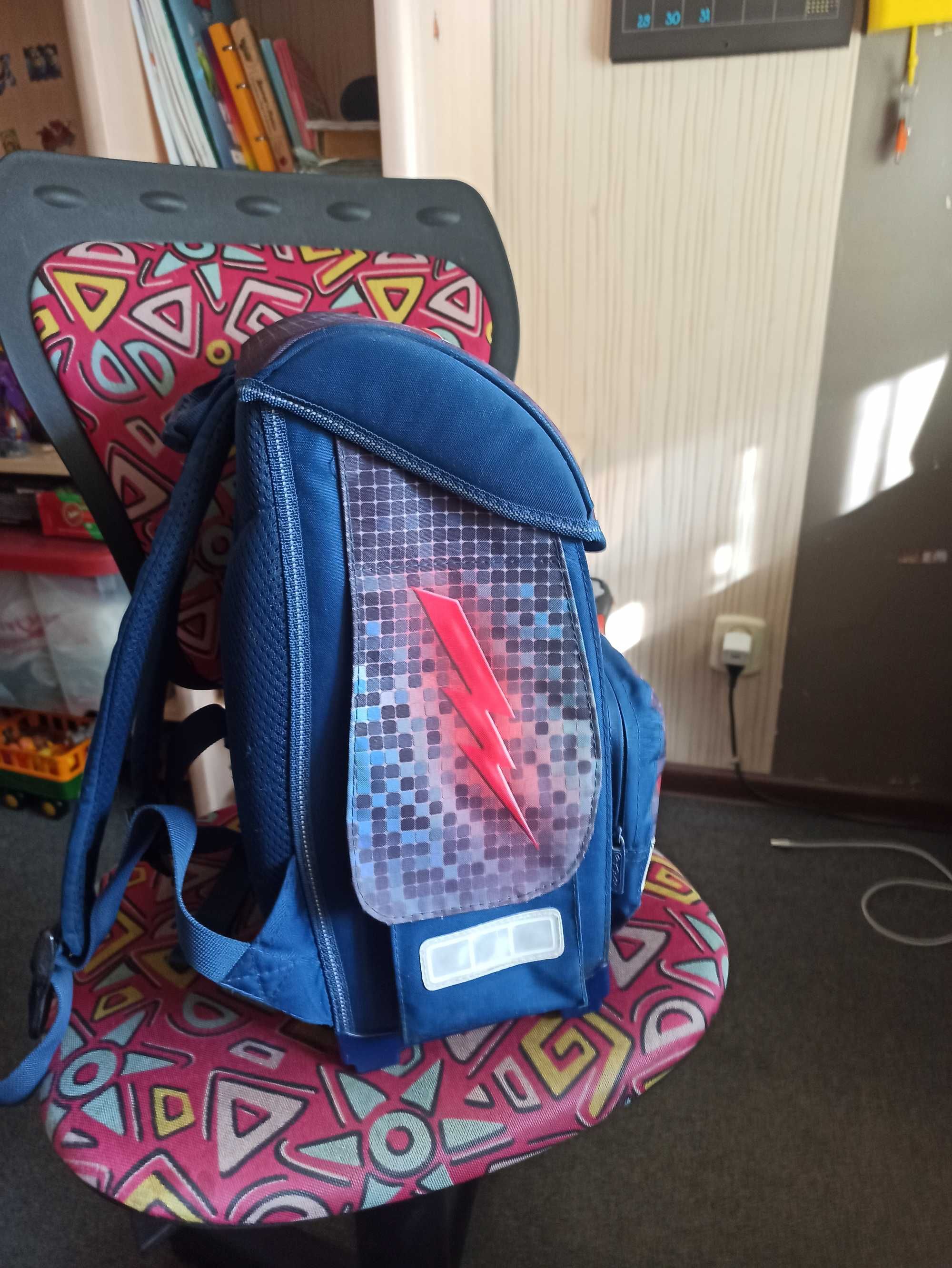 Продам ранец, рюкзак для ученика младших классов