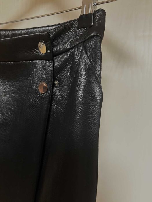 GUESS Къса Кожена Пола