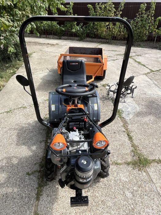 Tractoras EvoTools diesel nou cu remorca