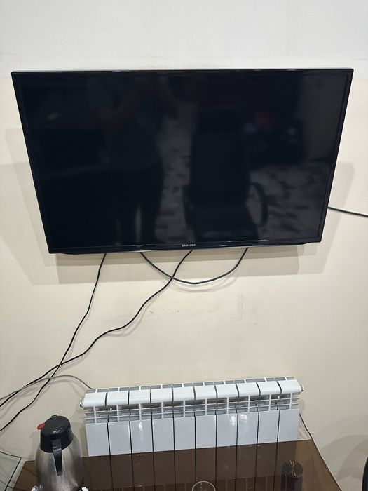Tv sotiladi samsung 42 tali