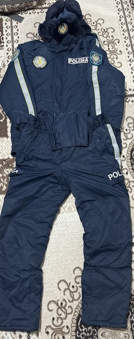 Продам зимнюю форму на 50-52 размер