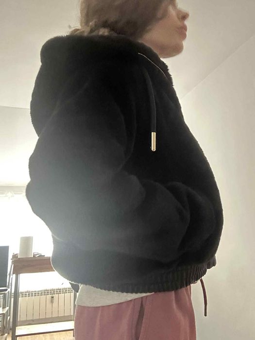 Пухено яке с косъм  Zara с качулка