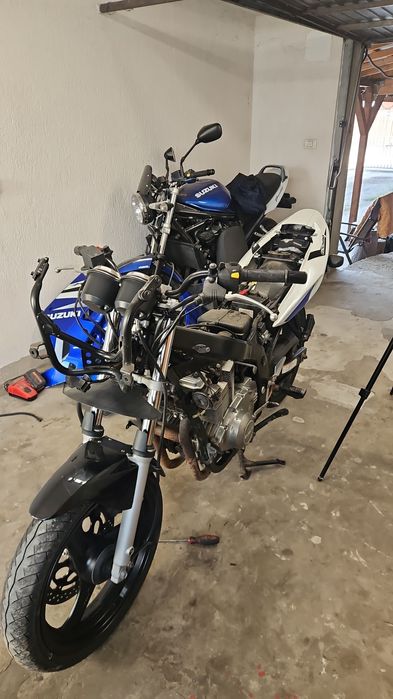 Dezmembrez/Piese Suzuki Gs500, orice piesa, orice an