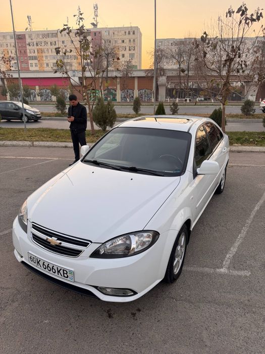 Tayyor xolatda Jentra sotiladi srochna