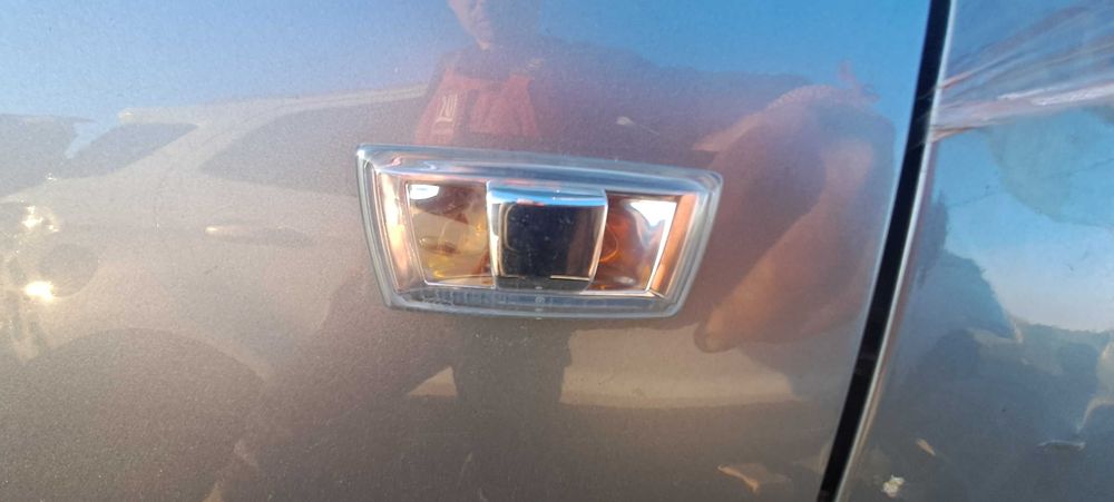 Задна дясна врата и десен калник OPEL MERIVA B Мерива 2011г.