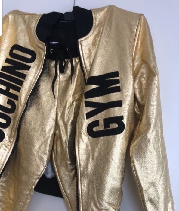 Екип Moschino S оригинал