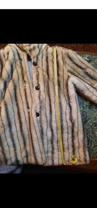 Haina dama blana artificiala, stare foarte buna